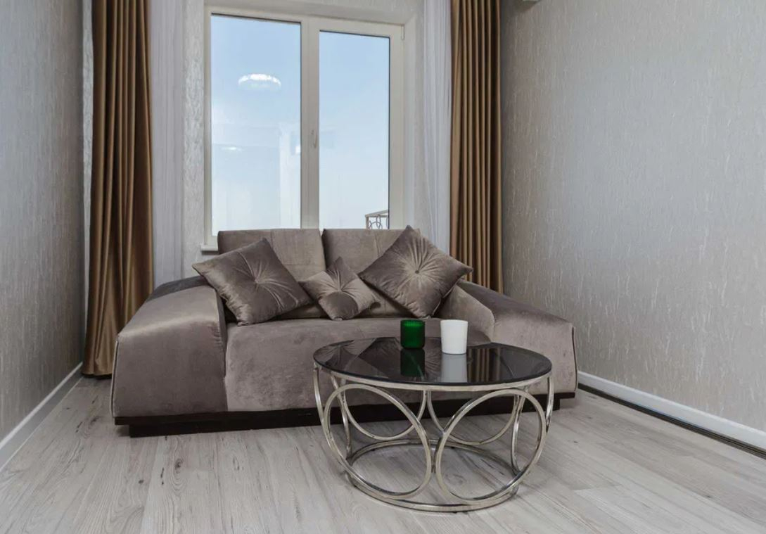 продажа трехкомнатной квартиры номер A-167325 в Приморском районе, фото номер 18